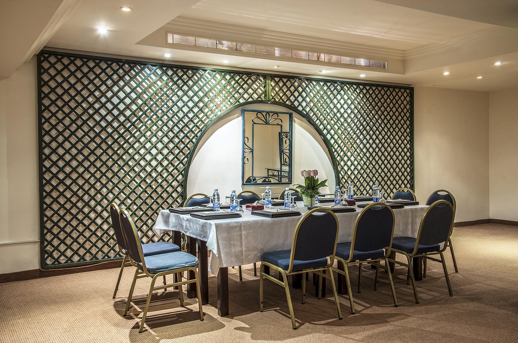 ביירות Rawche Universal Apartments מראה חיצוני תמונה