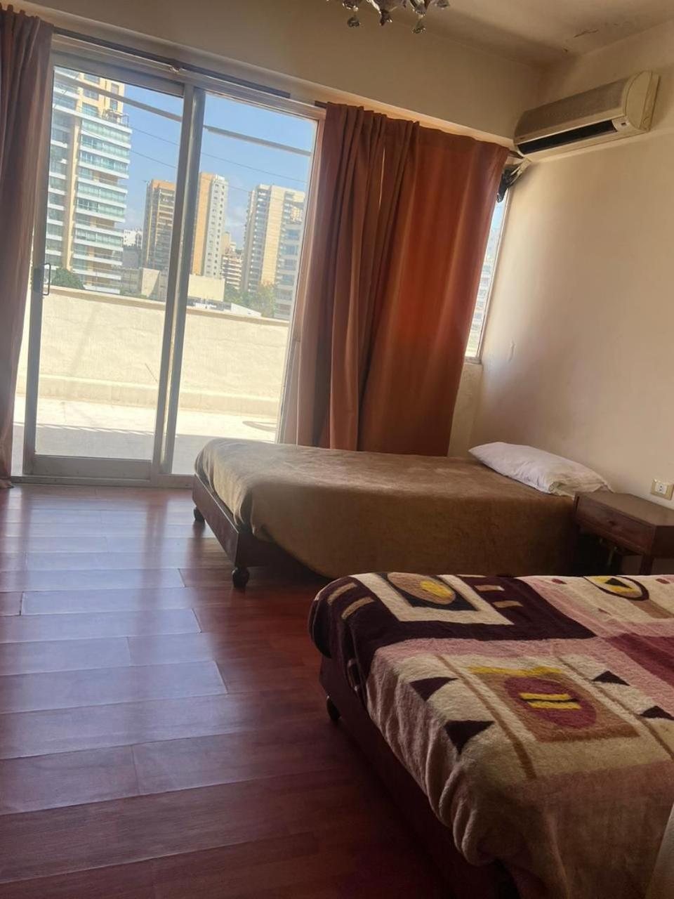 ביירות Rawche Universal Apartments מראה חיצוני תמונה