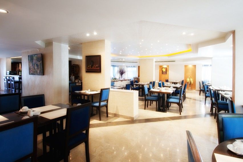 ביירות Rawche Universal Apartments מראה חיצוני תמונה