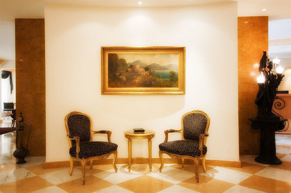 ביירות Rawche Universal Apartments מראה חיצוני תמונה